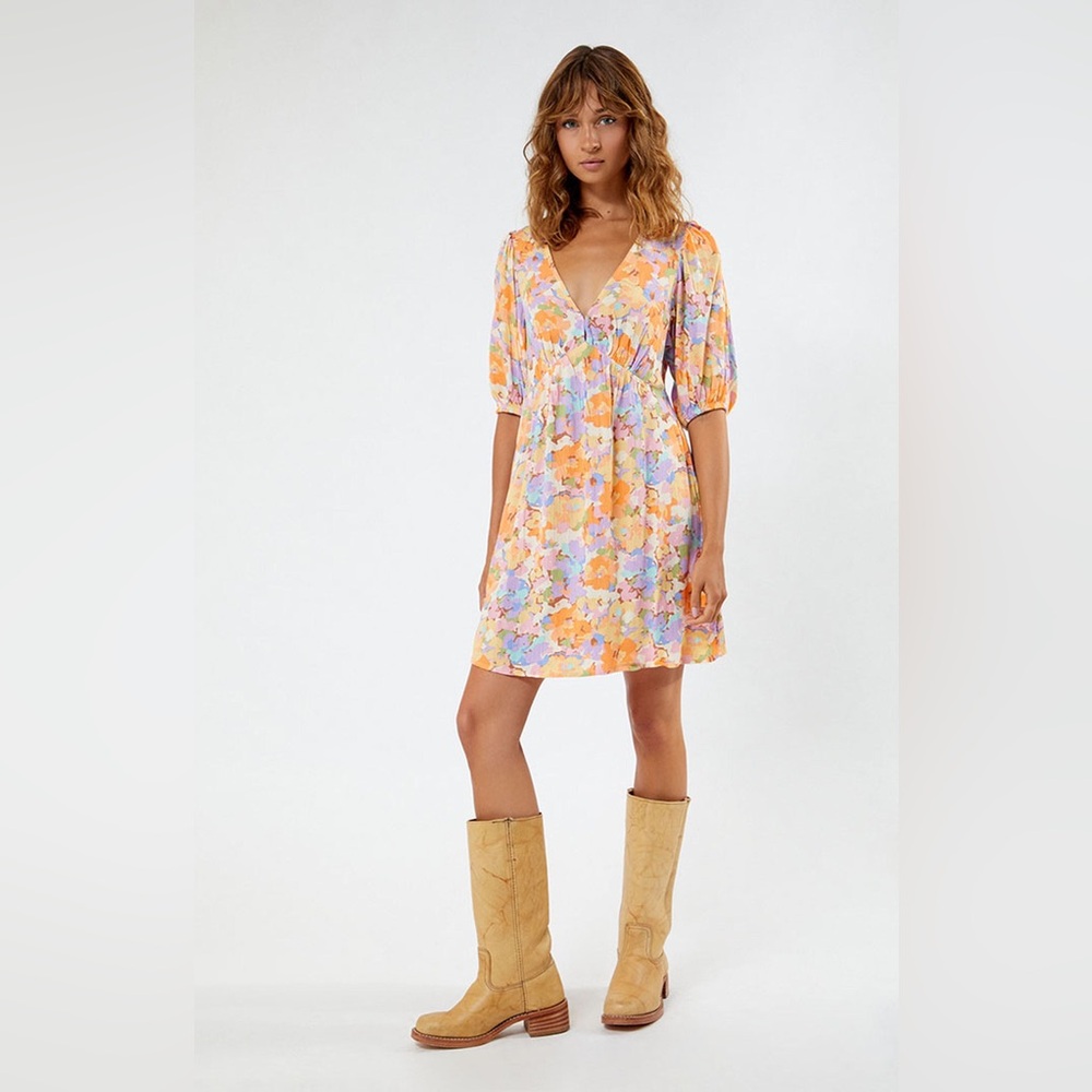 Billabong Floral Your Fav Puff Sleeve Mini Dress in Pastel Size Medium